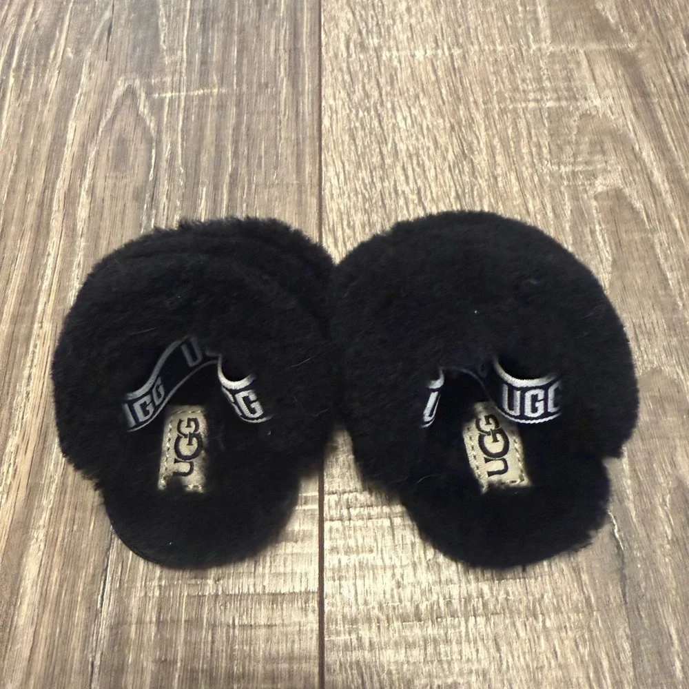 Ugg Baby Fluff Year Black Slide Slipper Size 0-1